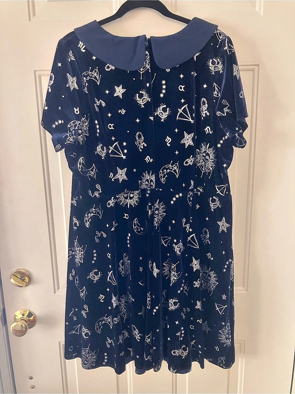 ModCloth x Collectif “Florence” Velvet Skater Dress in Navy and Silver - Picture 2 of 13